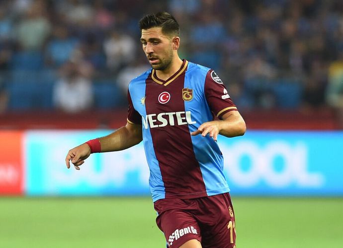 Bursaspor'dan Flaş Anastasios Bakasetas Hamlesi! Trabzonspor’un Şampiyonluk Efsanesi Bakasetas Türkiye'ye Dönüyor