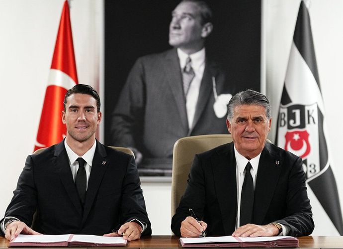 Dusan Vlahovic Beşiktaş İmza Töreni Ne Zaman, Saat Kaçta? Beşiktaş Vlahovic Töreni Canlı Yayın İzle Ekranı