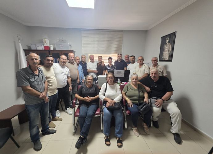 Yeni Parti Karesi’de Üye Kayıtları Hız Kesmiyor: Armutalan Mahallesi’nden 15 Yeni Katılım!