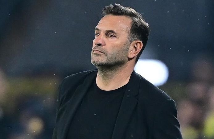 Okan Buruk'a PFDK'den Ceza Geldi! Fenerbahçe Derbisinde Kulübede Olacak Mı?