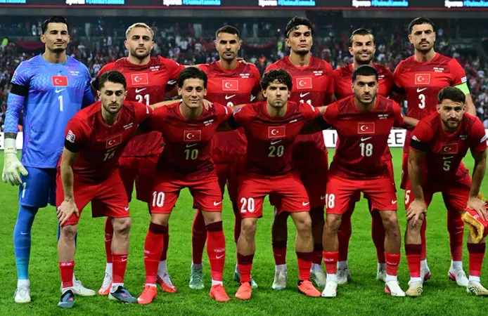 A Milli Takım'da İtalya Maçı Öncesi Çifte Şok! Belçika Karşılaşmasında Sarı Kart Gören İki Yıldız Cezalı Duruma Düştü!