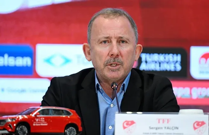 A Milli Takım'da Sergen Yalçın Krizi İddiası! Futbolcular Telefonlarına Çıkmıyor