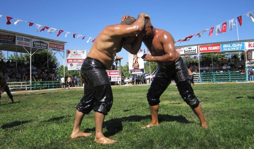 Başpehlivanlar Gönen’de! Er Meydanı Bu Yıl Da Ateş Gibi Olacak