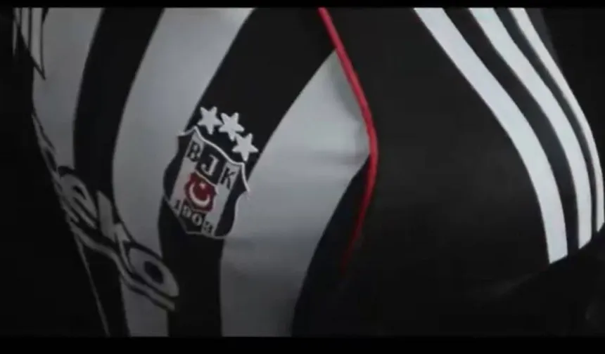 Beşiktaş Yeni Sezon Formasını Duyurdu! O Slogan Sosyal Medyayı Salladı!