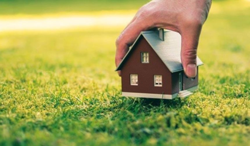 Dursunbey Belediyesi Arsa ve Tarlaları Satışa Çıkardı