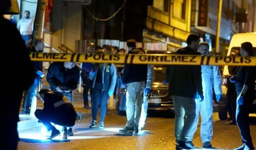Bu Kadarı ''Yok Artık'' Dedirtti! Restorana El Bombası Attılar! 7 Kişi Yaralandı!