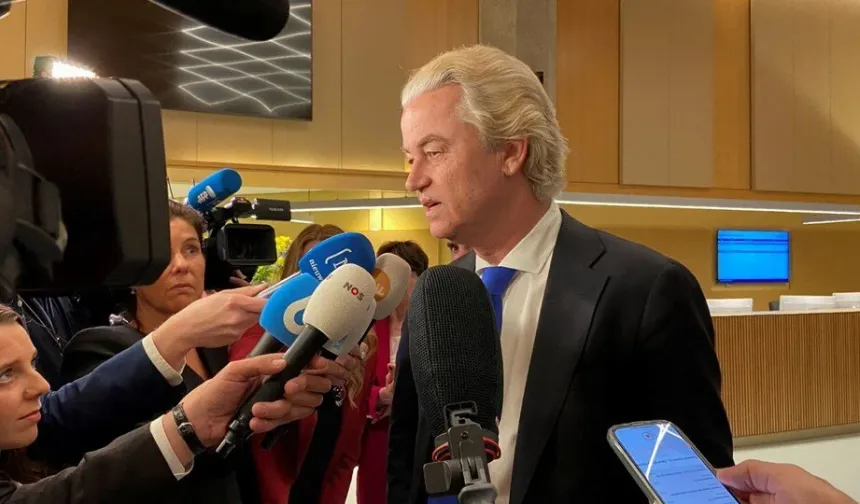 Hollanda'da Hükümet Krizi! Hollanda'da Neler Oluyor?