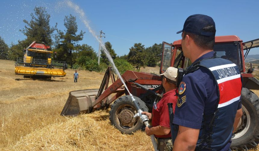 Bigadiç’te Yangın Alarmı! Jandarma Biçerdöverleri Tek Tek Denetledi