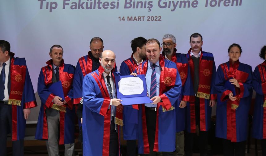 Bandırma Eğitim ve Araştırma Hastanesi'ne Yeni Başhekim: Doç. Dr. Nart Görgü Göreve Başladı