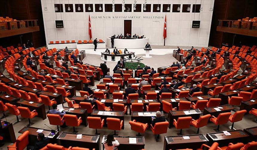 12. Yargı Paketi’nde Af Var mı? Bakan Akın Gürlek Açıkladı: Boşanma Davaları ve İnfaz Düzenlemesinde Değişiklik!