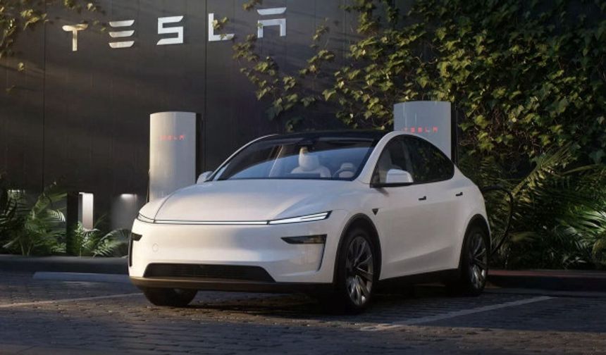 Grok Artık Tesla'da Kullanılabilecek! Tesla'da Yapay Zeka Entegresi Çok Yakında! Grok Tesla'ya Nasıl Entegre Edilir?