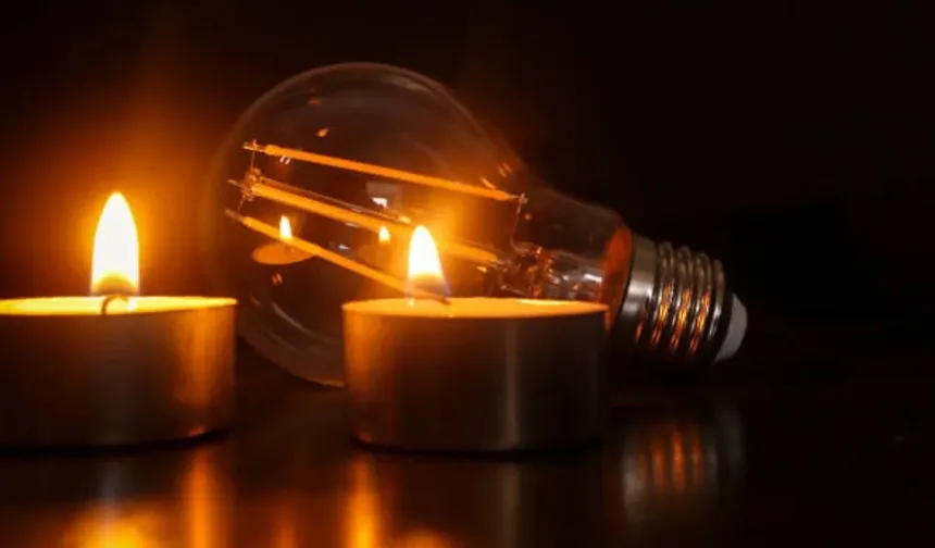 Balıkesir Karesi’de Elektrik Kesintisi! UEDAŞ Duyurdu! Elektrikler Ne Zaman Gelecek?