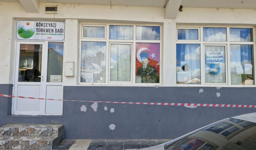 Gökçeyazı Çevre Derneği'ne taşlı saldırı!
