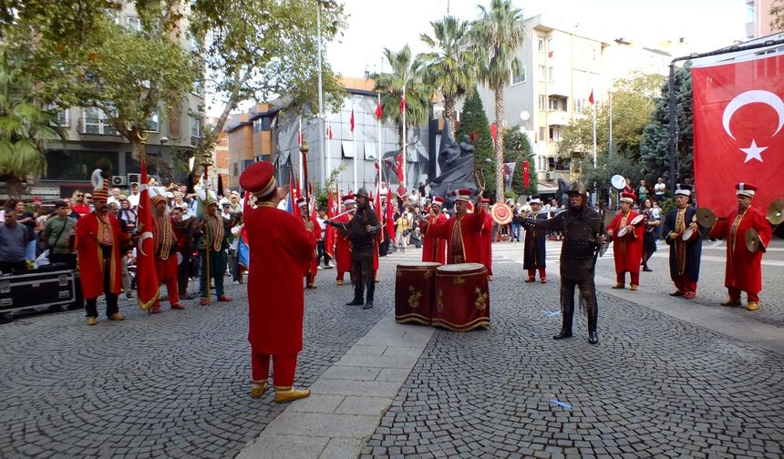Erdek’in Kurtuluşunun 103. Yılı Coşkuyla Kutlandı