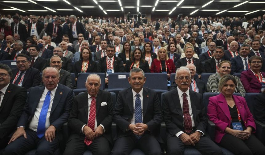 CHP’de Kurultay Mesaisi Başladı: Parti Yönetiminde Büyük Değişim Kapıda