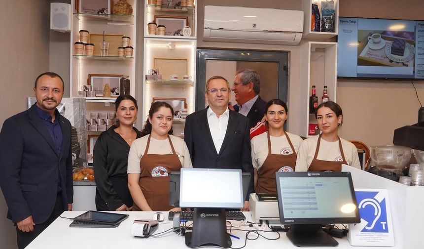 Ayvalık'ta bir ilk: Engelsiz Kafe hizmete girdi