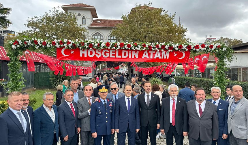 Atatürk’ün Bandırma’ya Gelişinin 100. Yılı Coşkuyla Kutlandı!