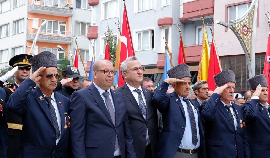 Susurluk’ta Cumhuriyetin 102. Yılı Coşkuyla Kutlandı