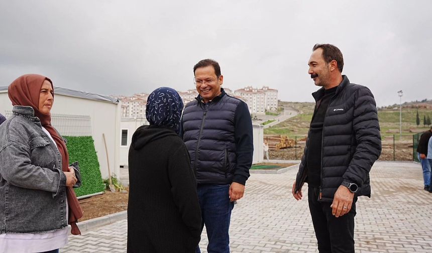 Başkan Serkan Sak, Geçici Konaklama Merkezinde Vatandaşlarla Buluştu