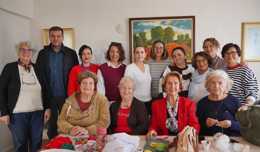 Ayvalık Mahalleevleri’nde Kadınlarla Dayanışma Buluşması