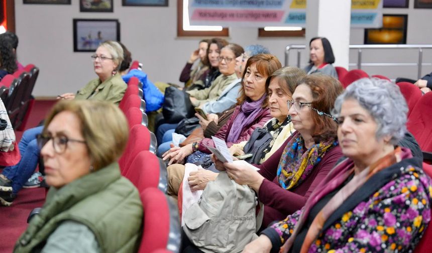 Burhaniye’de Kadına Yönelik Şiddete Karşı Farkındalık Buluşması