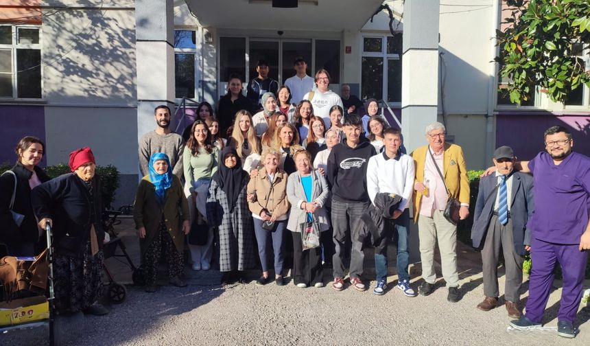 BAÜN Sağlık Bilimleri Fakültesinden Dünya Kartpostal Gününde Anlamlı Buluşma