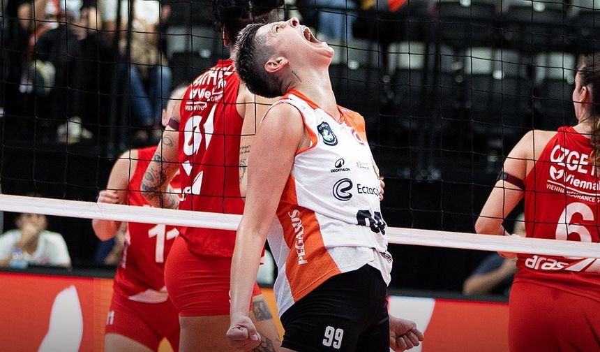 Eczacıbaşı Dynavit İstanbul’da Şov Yaptı! Aras Kargo’yu 3-0 Mağlup Etti