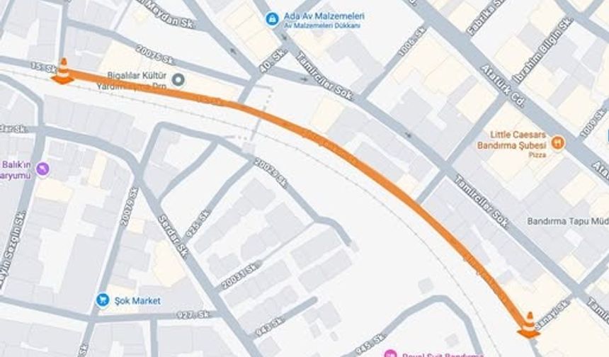 Bandırma’da Tren Yolu Güzergâhındaki Yıkılma Sonrası Bölge Trafiğe Kapatıldı