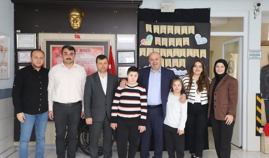 Gönen’de Özel Gereksinimli Çocukların Eğitim Merkezlerine Ziyaret Gerçekleşti