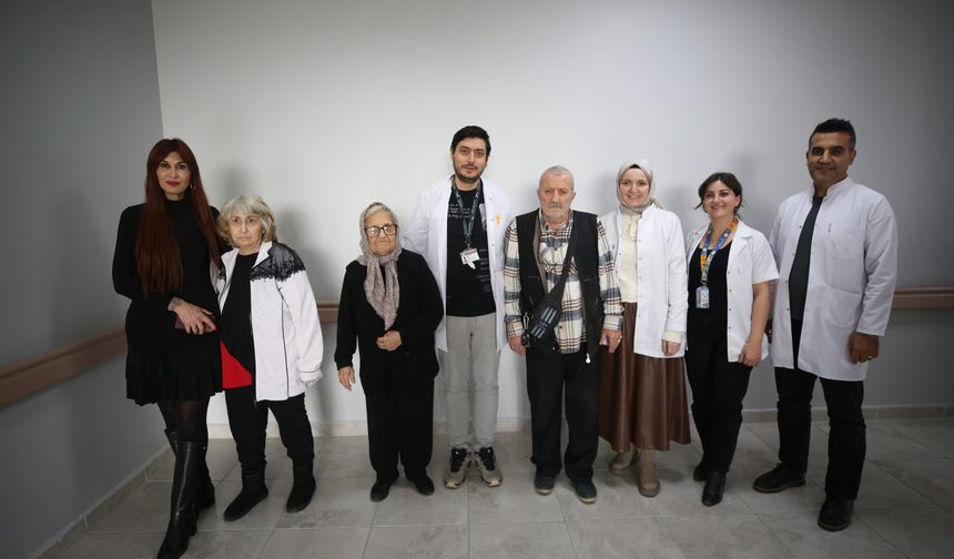 Balıkesir Üniversitesi Sağlık Uygulama ve Araştırma Hastanesi’nde, Düşme Kliniği ile Yaşlılar Hayata Daha Sıkı Tutunuyor