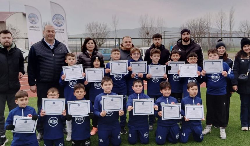 Bigadiç’te U-11 Futbol Turnuvası Tamamlandı