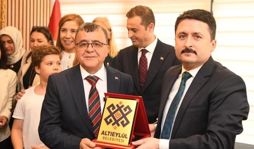 Hasan Avcı’dan Borç Çıkışı: “SGK Dökümünü Açıklayın, Gerçekler Ortaya Çıksın!”