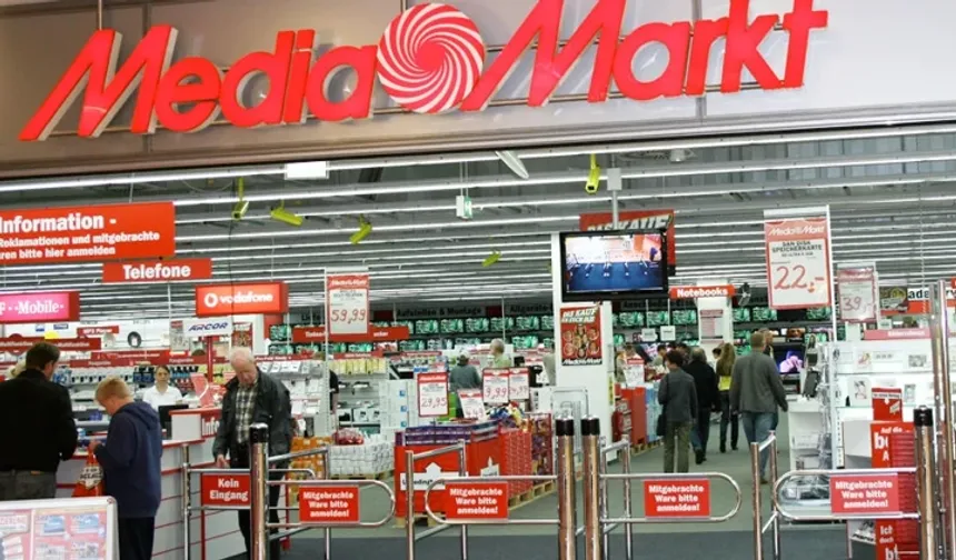 MediaMarkt Düğmeye Bastı! "Stokları Eritiyoruz" Kampanyasıyla Teknoloji Fiyatları Çakıldı: İşte 26 Ocak Fırsatları!