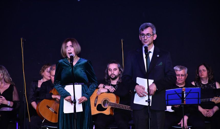 Balıkesir'de anlamlı etkinlik: Karanlığa ses oldular