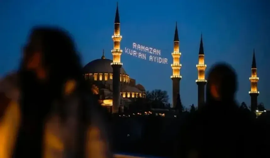 Kadir Gecesi Bugün mü, Ne Zaman? Diyanet Takvimi ile 2026 Kadir Gecesi Tarihi ve Bu Gece Yapılacak İbadetler Neler?