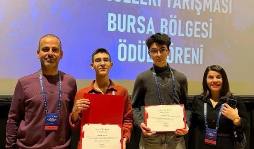 Burhaniye’den TÜBİTAK 2204-A’da Büyük Başarı