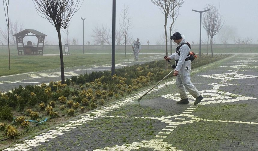 Kepsut Belediyesi ekipleri 9 Şubat’ta ilçenin dört bir yanında çalışmalarını sürdürdü