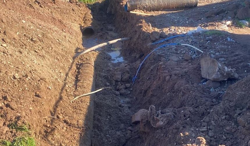 Bigadiç’te Taşkın Önlemi: Durasılar Mahallesi’nde Kanal ve Menfez Temizliği Başladı