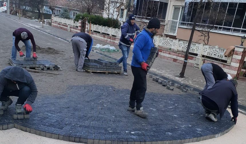 Bigadiç’te Sokak Sağlıklaştırma Projesi: İnönü Caddesi Modern Görünüme Kavuşuyor