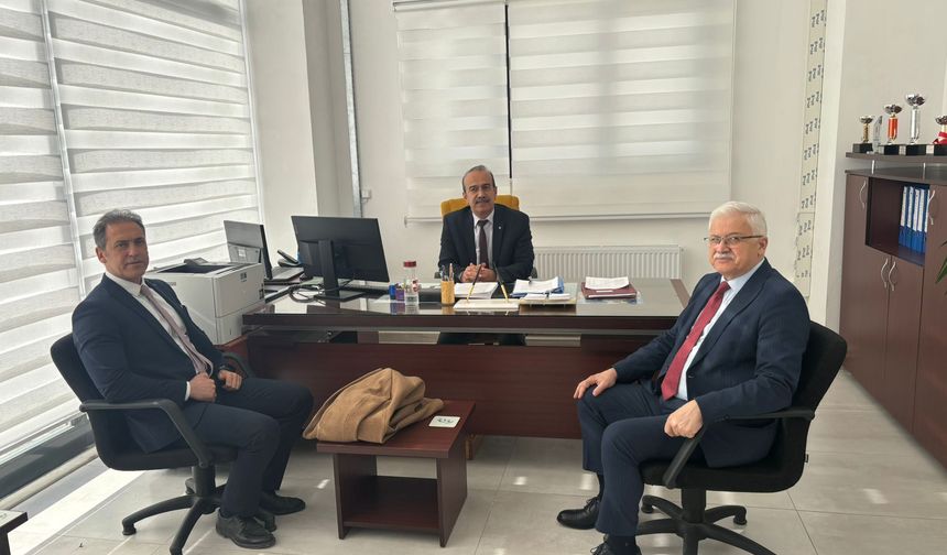 Burhaniye Belediye Başkanı Deveciler’den Vergi Haftası Ziyareti