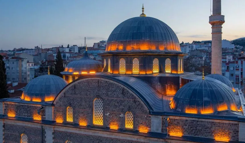 Balıkesir’de Bayram Namazı Saati Belli Oldu: 2026 Ramazan Bayramı Namazı Kaçta Kılınacak?