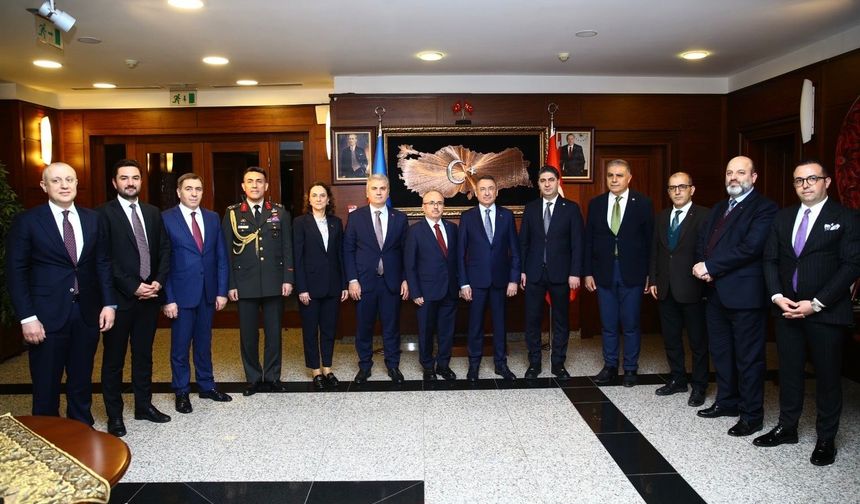 Canbey: Türkiye ve Azerbaycan Kardeşliği Sahada Güçleniyor