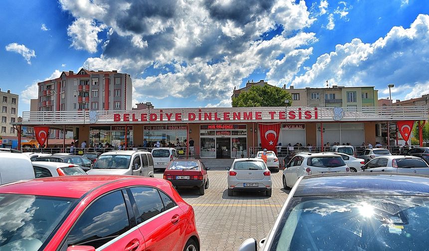 Susurluk’ta Bereketli Sofralar Kuruluyor! Belediye Tesisleri İftar Menüleri ve Fiyatları Belli Oldu