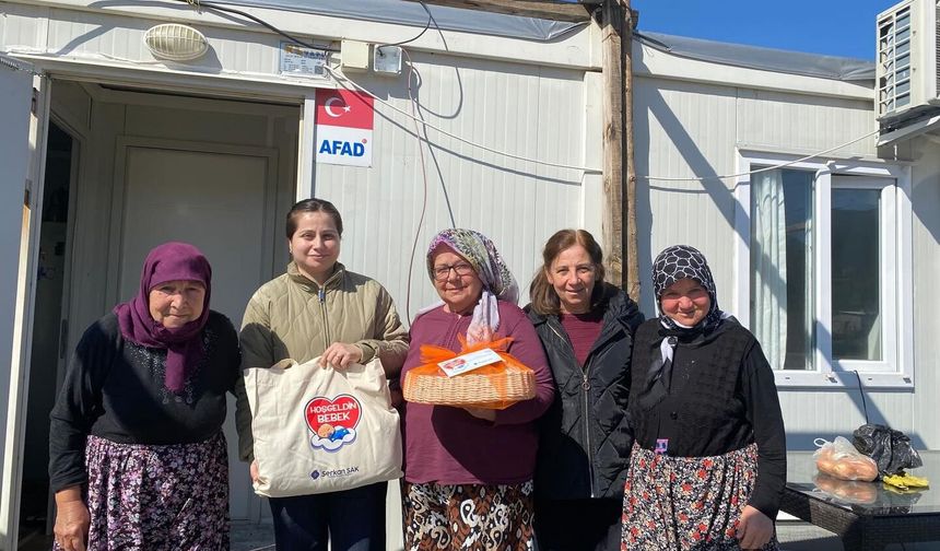 Sındırgı’da Sosyal Destek Mesaisi: Hem Yeni Doğan Bebeklere Hem de Hastalara Anlamlı Ziyaret