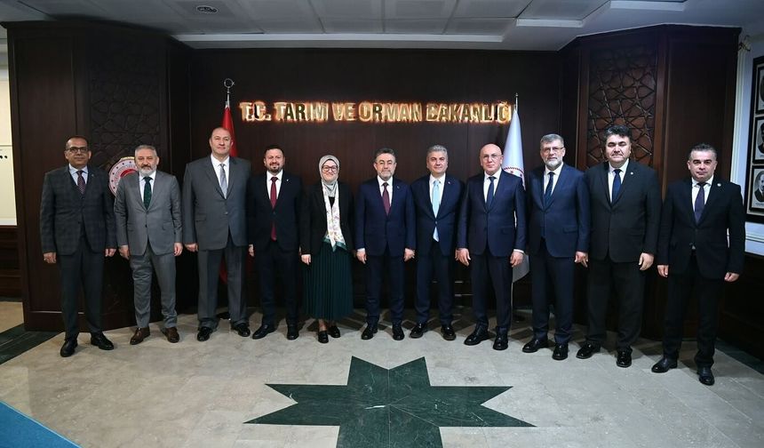 Ankara'da Balıkesir Rüzgarı! Bakan Yumaklı ile Kritik Görüşme: Çiftçiye Yeni Müjdeler mi Geliyor?