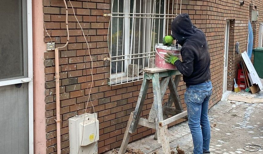 Bigadiç’in Çehresi Değişiyor: Hitay Caddesi’nde Sokak Sağlıklaştırma Mesaisi!