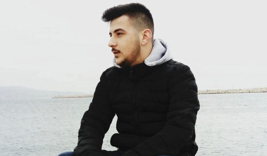 Bandırma'da Kanlı Gece! Eğlence Mekanı Önünde Dövülerek Öldürüldü