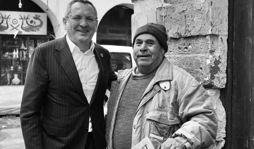 Ayvalık’ta Bir Devir Kapandı! Girit Leblebisi’nin Son Ustası Mustafa Kidir Vefat Etti!