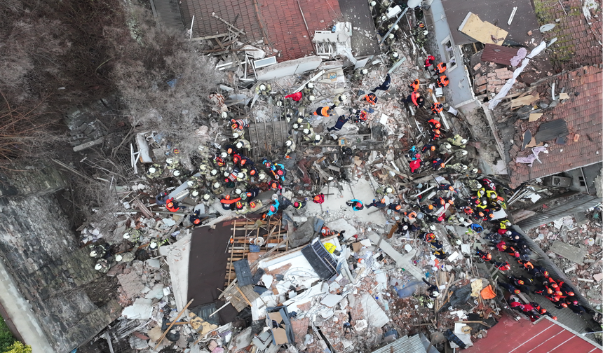 Doğalgaz patlaması... Çöken binalar... Arama kurtarma çalışmalarında son durum