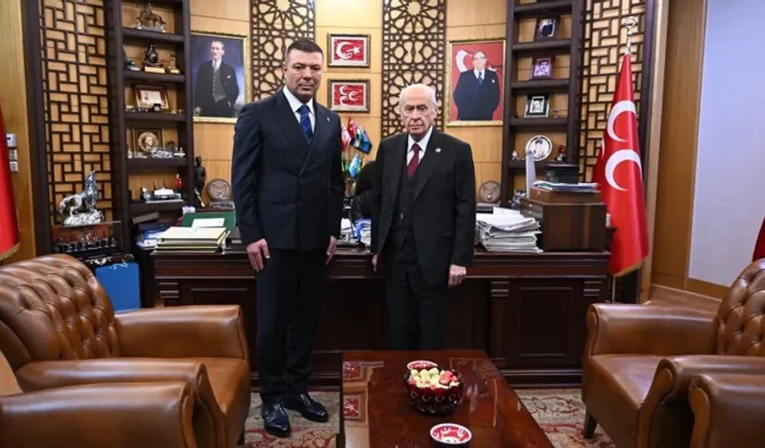 MHP Genel Merkezi’nde Görev Değişimi! İzzet Ulvi Yönter İstifa Etti: Yerine Özgür Bayraktar Atandı